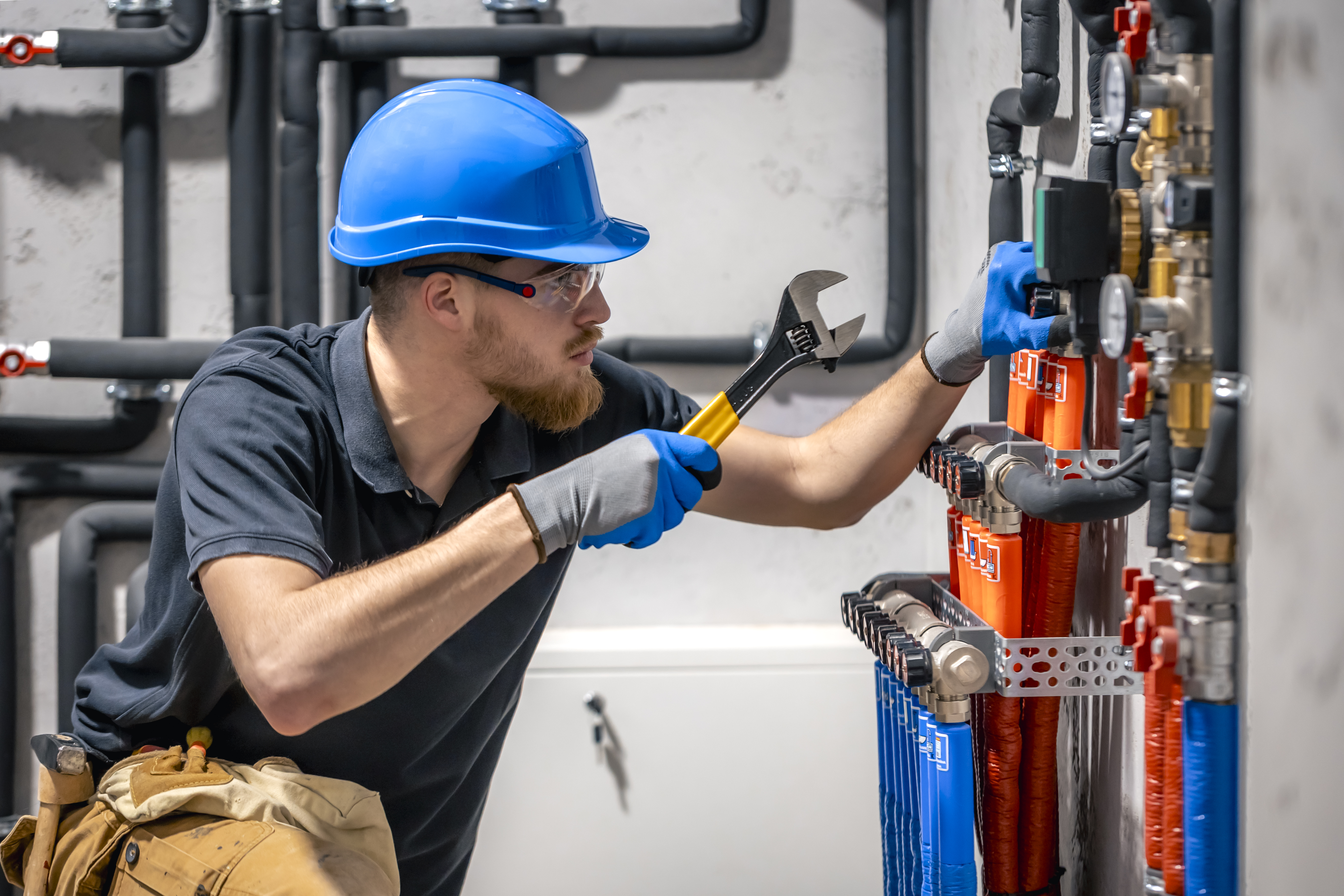 Titelbild - Ausbildung zum/zur Anlagenmechaniker:in für Sanitär-, Heizungs- und Klimatechnik (m/w/d)