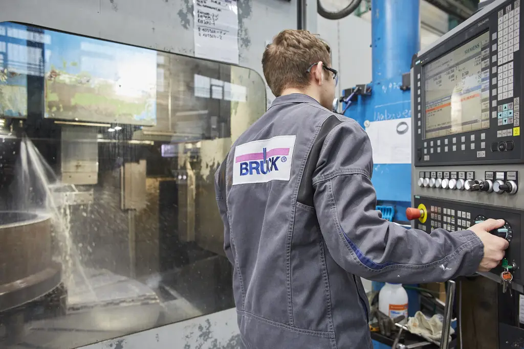 Titelbild - Ausbildung zum Werkstoffprüfer (m/w/d)