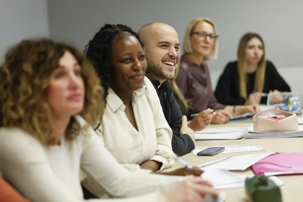 Titelbild - Ausbildung zu (m/w/d) Pflegefachhelfer*in