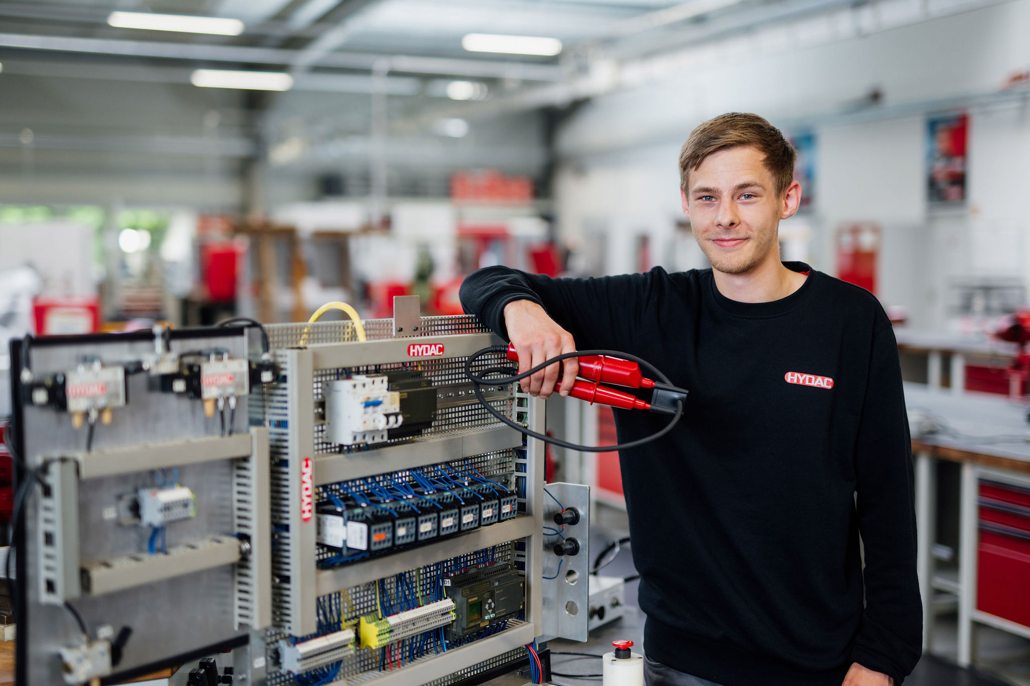 Titelbild - Ausbildung zum Elektroniker für Geräte und Systeme (m/w/d) 2025