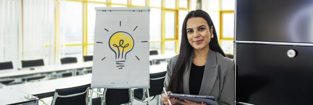 Titelbild - Duales Studium, Bachelor of Arts, Medien/Onlinemedien (m/w/d) für 2025