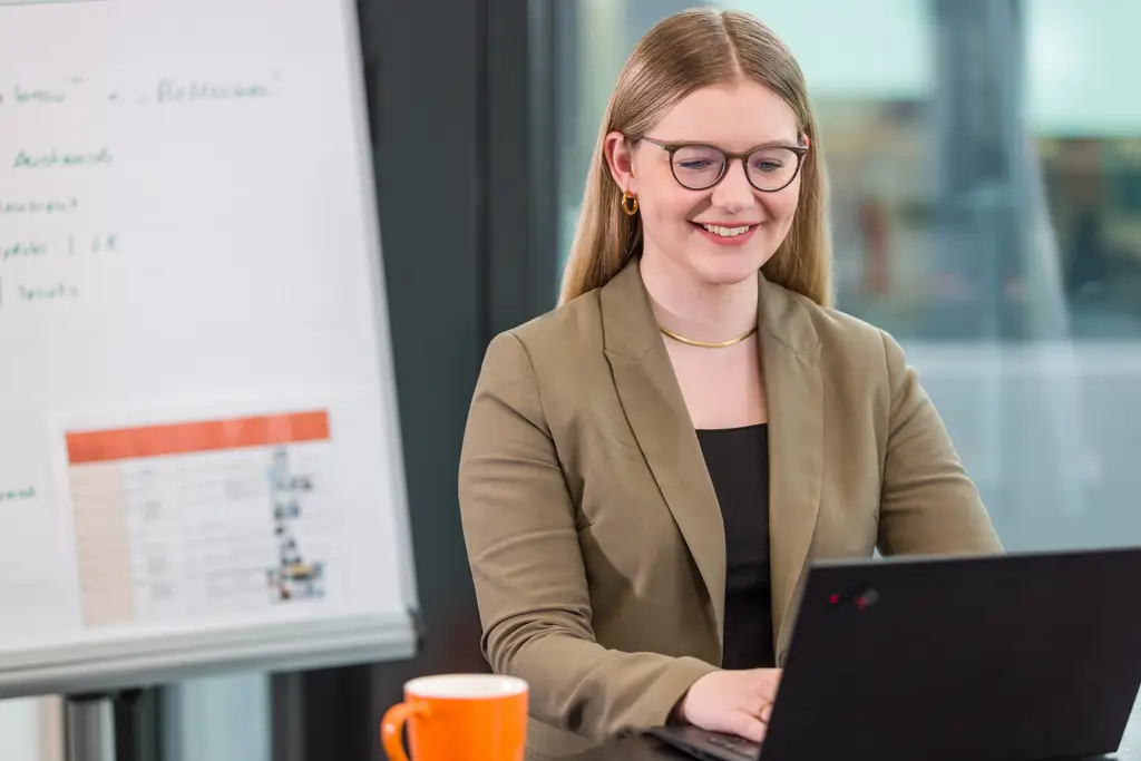 Titelbild - Ausbildung zum/zur Kaufmann/-frau im E-Commerce (m/w/d)