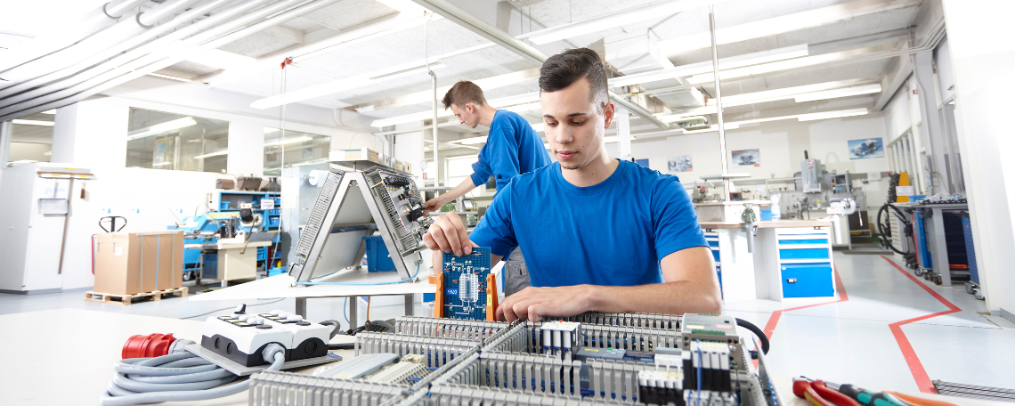 Titelbild - Ausbildung zum Elektroniker für Betriebstechnik (m/w/d)