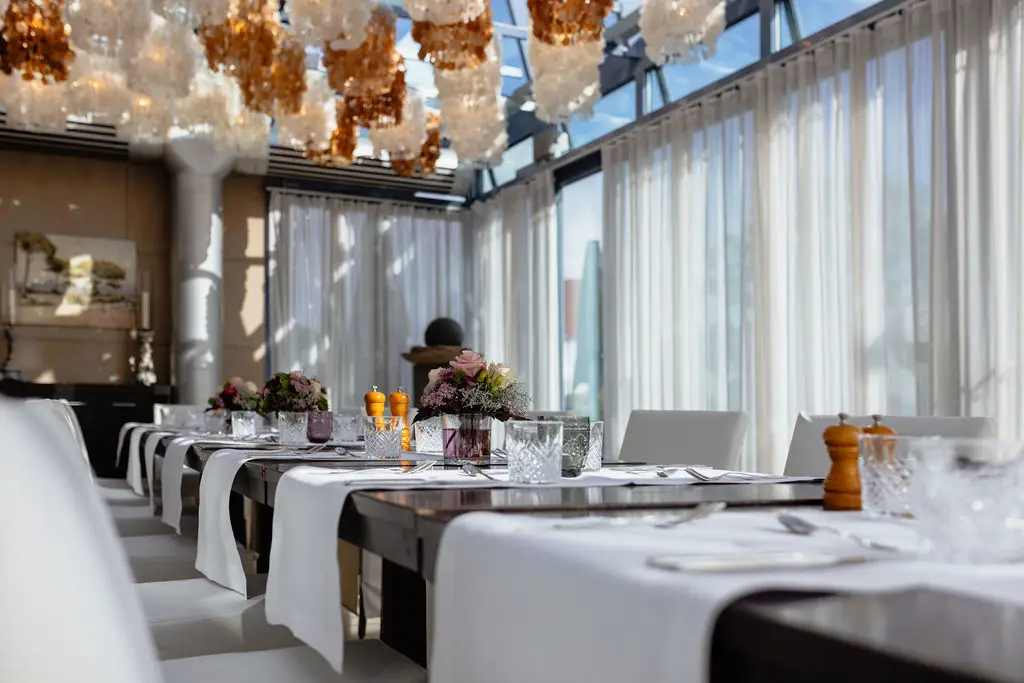 Titelbild - Fachmann / Fachfrau für Restaurants und Veranstaltungsgastronomie (m/w/d)