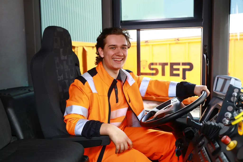 Titelbild - Ausbildung zum Berufskraftfahrer (m/w/d) (Güterverkehr)